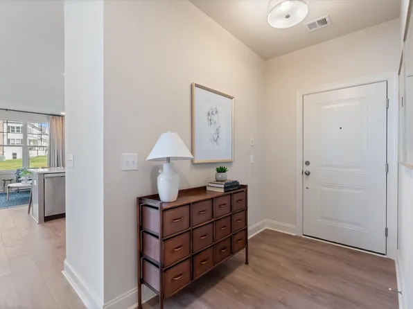 482 Portsdale Dr #1, Brentwood, TN 37027