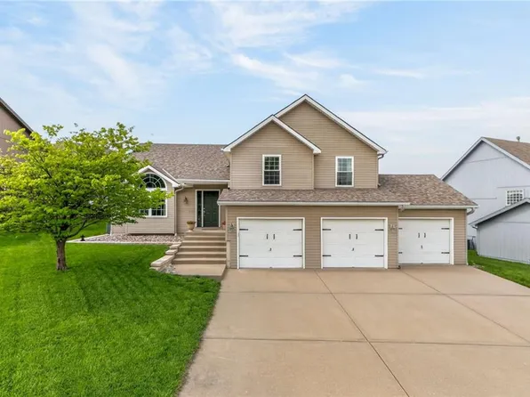 10722 N Lane Ave, Kansas City, MO 64157