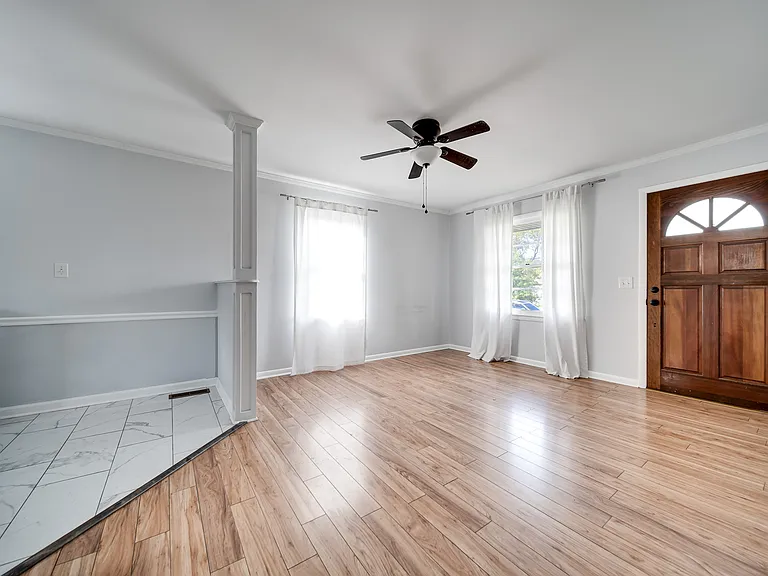 6209 Laramie Ave — Photo 16