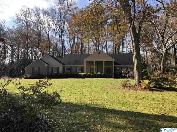 2311 Horsetree Pl SE, Decatur, AL 35601