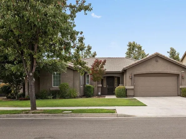 2313 N Silvervale St, Visalia, CA 93291