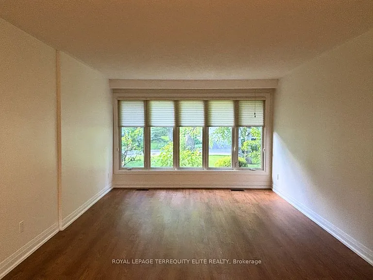 9 Banquo Rd — Photo 4