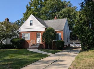 2084 E 224th St, Euclid, OH 44117
