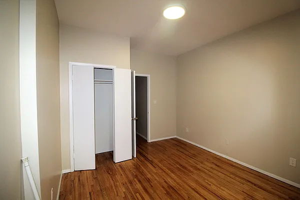 Rented by Compass | media 10
