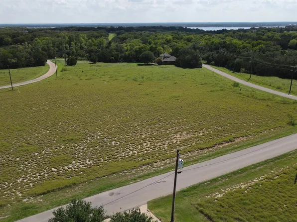 7130 Sandy Oaks Dr, Whitney, TX 76692