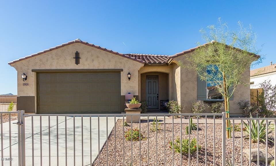 1st image of 33928 N Rockflower Trail