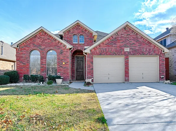 2619 Cove Dr, Grand Prairie, TX 75054
