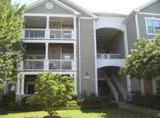 1701 Lake Shore Crest Dr APT 14, Reston, VA 20190