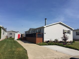 3247 Lancaster Ln, Northville, MI 48167