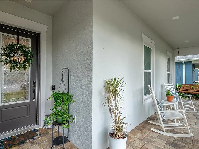 16459 Courtyard Loop — Photo 4