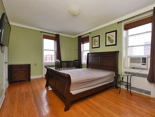 Sold by Benjamin Realty Since 1980 | media 9