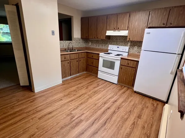 7 Palmer Ave APT 1, Waterbury, CT 06708