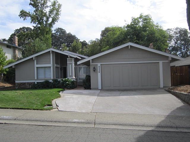 1st image of 8236 Holly Oak St