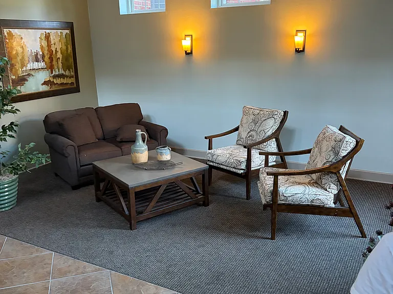200 Fox Hollow Dr #201 — Photo 4