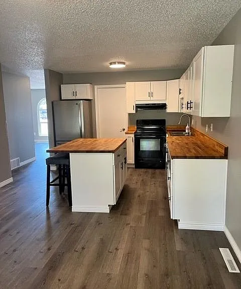 277 W Kyle Dr — Photo 2