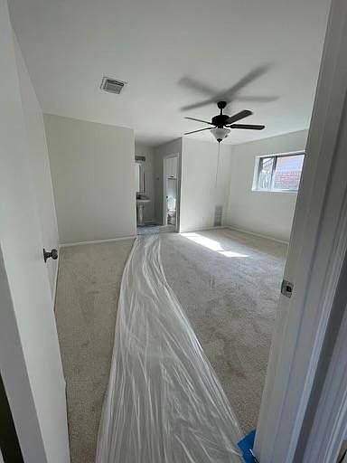 1st image of 842 Robinwood Dr