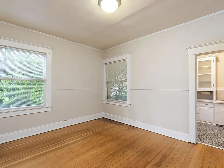 760 SW Vista Ave — Photo 20