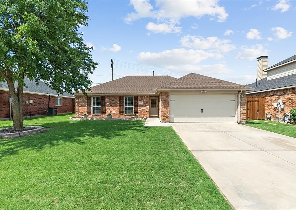 1st image of 301 Millstone Dr