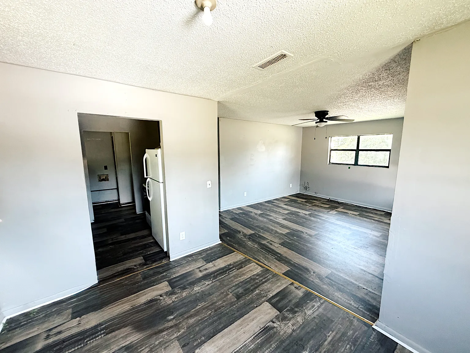 1100 Ash St — Photo 4