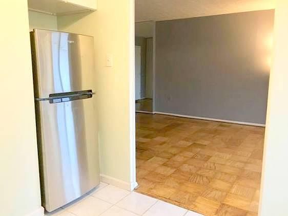 Kitchen to Main Room