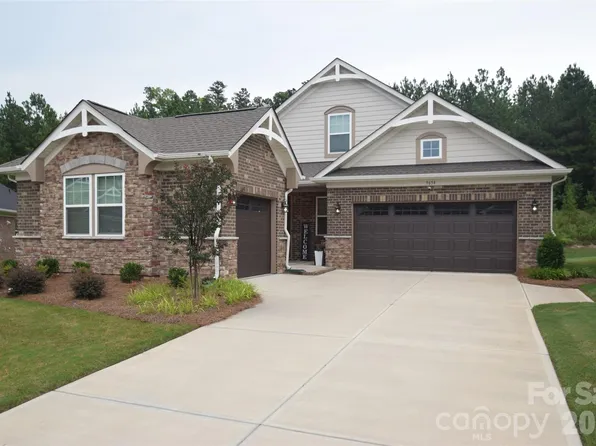 9654 Liberty Hill Dr #209, Charlotte, NC 28227