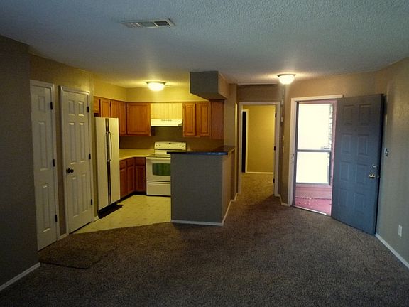 Another view of Livingroom & Kitchen.