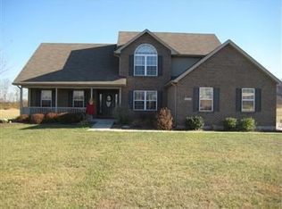 2729 Redwing Ct, Hamilton, OH 45013