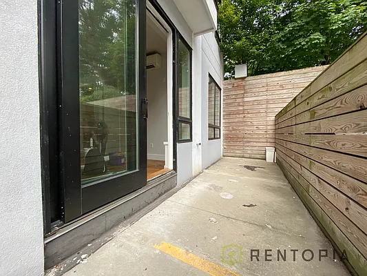 Rented by Rentopia | media 12