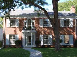 3909 N Ridgefield Cir, Shorewood, WI 53211