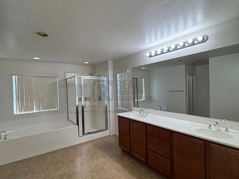 756 Conlon Dr — Photo 55