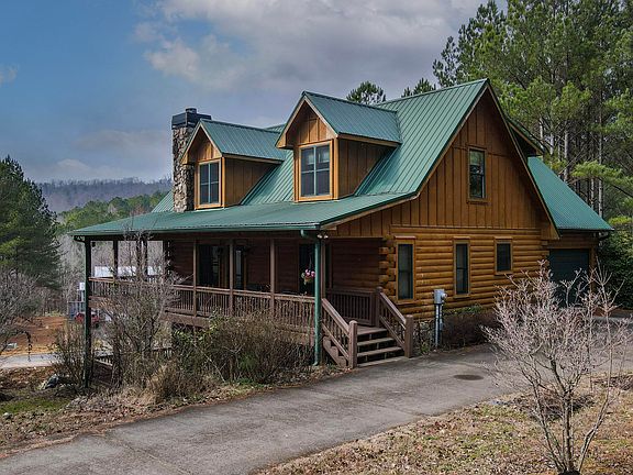 3rd image of 107 White Water Run Ln