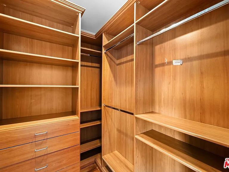 9033 Cresta Dr — Photo 31