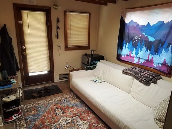 845 18th Street, Apt. B - living room & front door (occupied)