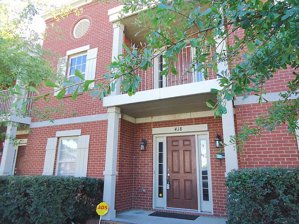 1st image of 418 Franklin St