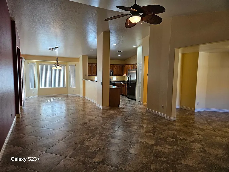 2922 E Sierrita Rd — Photo 5
