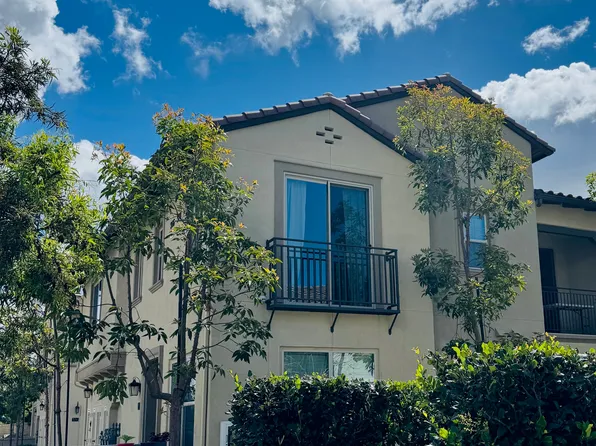 366 Sunrise Ln, Stanton, CA 90680