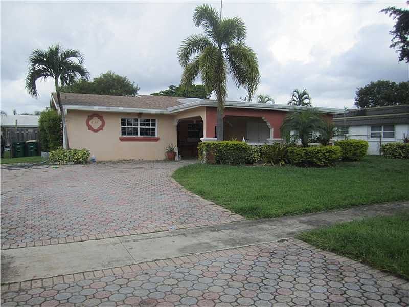 1st image of 8107 NW 71st Ave