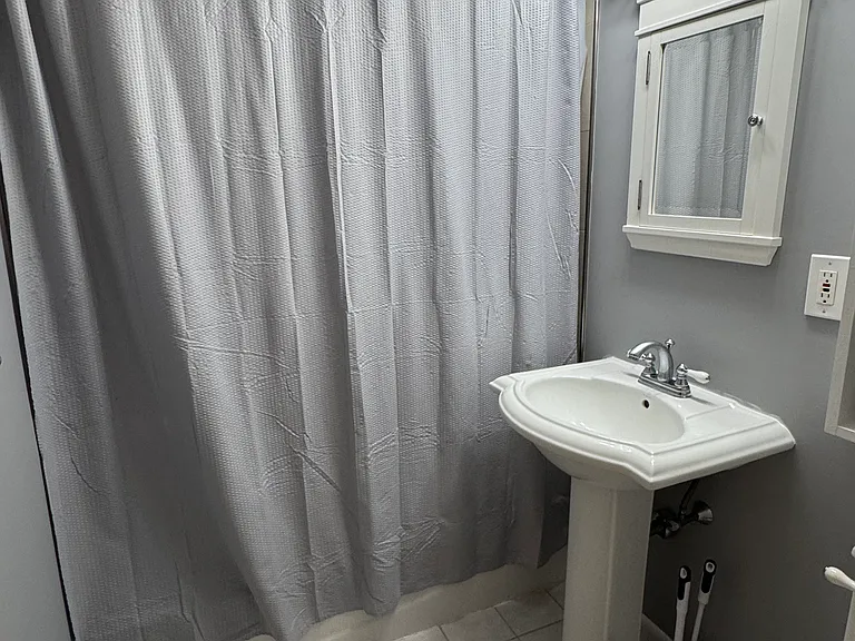 91 Paradise Dr — Photo 8