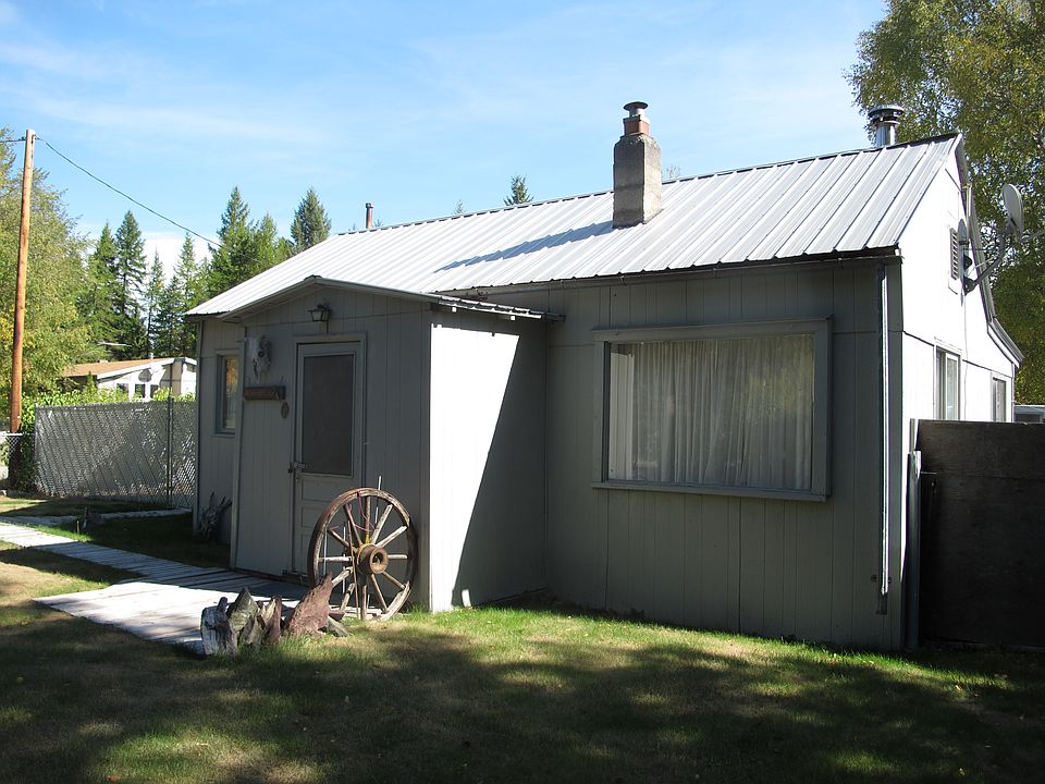 1st image of 458 1st Ave N