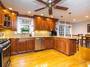 38 Westward Cir, North Reading, MA 01864