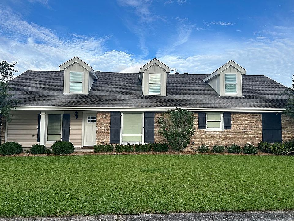 1st image of 414 Rosella Dr