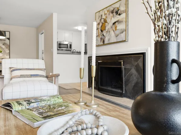 3940 Dove St Unit 204, San Diego, CA 92103