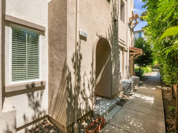 37605 Pimento Cmn, Fremont, CA 94536