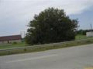 2667 W Port Arthur Rd, Port Arthur, TX 77640