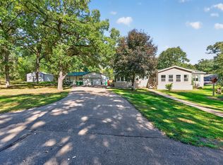 10172 48th St SE, Clear Lake, MN 55319