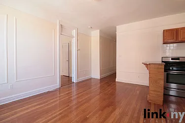 Rented by Link NY Realty