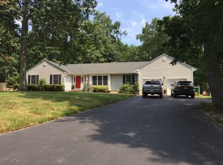 16 Linda Dr, Jackson, NJ 08527