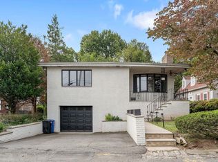 15 Barnes Dr, Ridgefield Park, NJ 07660