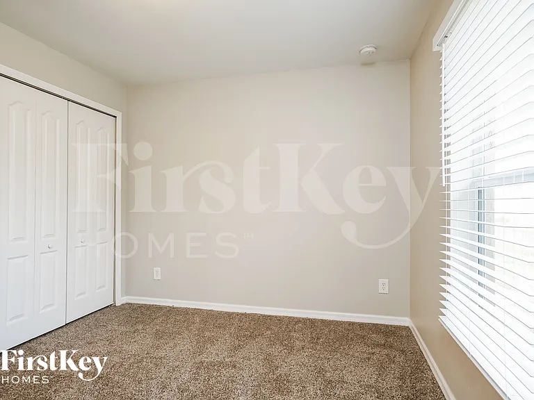 2237 Tropicana Pkwy W — Photo 12