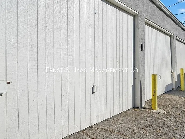 17071 Oak Ln #A — Photo 13